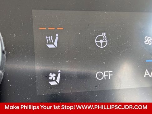 Used 2026 Hyundai Palisade SEL FWD image 25