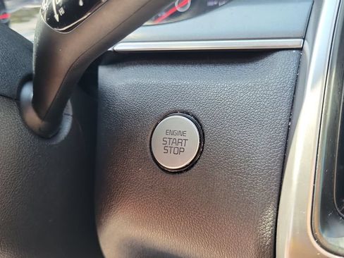Used 2022 Kia Sorento S FWD image 20