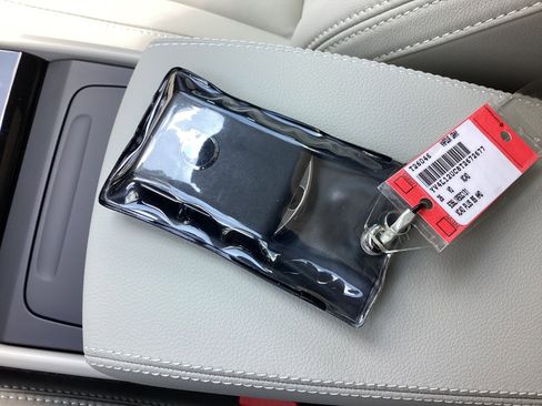 Used 2026 Volvo XC40 B5 Plus w/ Protection Package Premier image 38