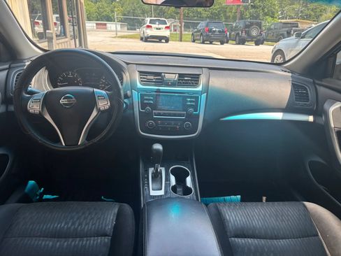 Used 2018 Nissan Altima 2.5 S w/ S Convenience Package FWD image 19