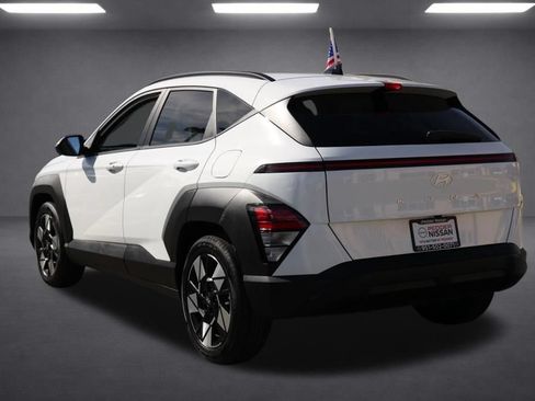 Used 2024 Hyundai Kona SEL FWD image 6
