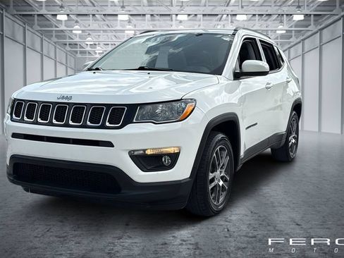 Used 2018 Jeep Compass Latitude w/ Popular Equipment Group FWD image 1