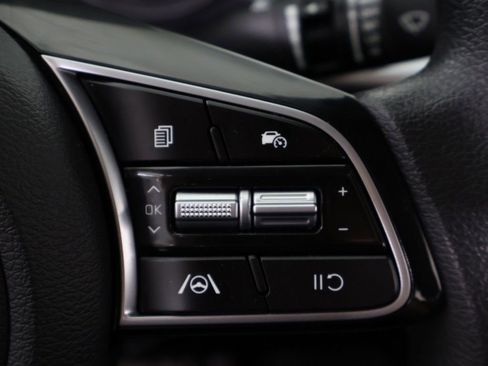 Used 2024 Kia Forte LXS w/ LXS Technology Package FWD image 39