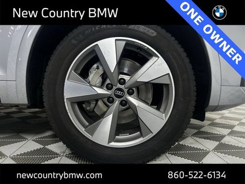 Used 2023 Audi Q5 2.0T Premium w/ Convenience Package image 9