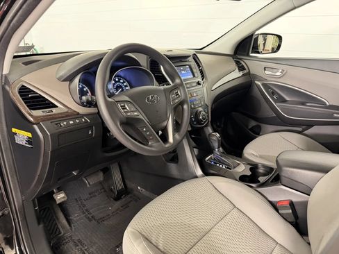 Used 2017 Hyundai Santa Fe Sport AWD/4WD image 10