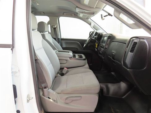 Used 2018 Chevrolet Silverado 2500 W/T RWD image 29