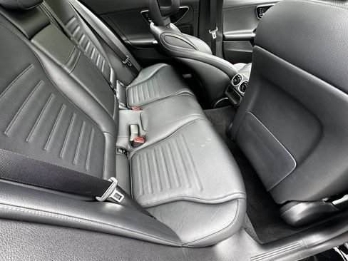 Certified 2022 Mercedes-Benz C 300 4MATIC Sedan image 18