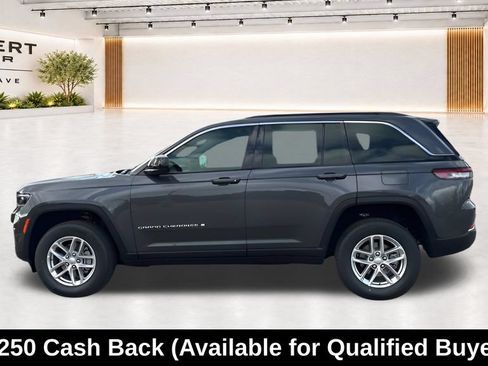 New 2025 Jeep Grand Cherokee Laredo X w/ Luxury Tech Group I RWD image 7