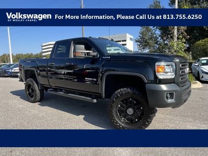 Used 2017 GMC Sierra 2500 4x4 Double Cab w/ Sierra Convenience Package