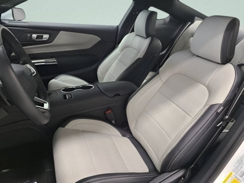 Used 2024 Ford Mustang GT Premium RWD image 21