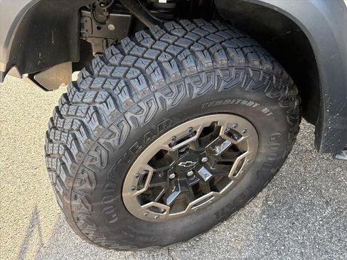 Certified 2023 Chevrolet Colorado ZR2 w/ Desert Boss Special Edition image 22