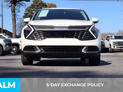 Used 2024 Kia Sportage LX image 4