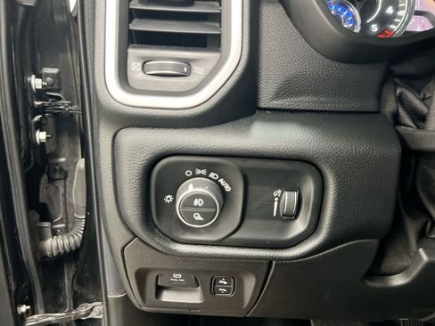 Used 2020 RAM 1500 Big Horn image 17