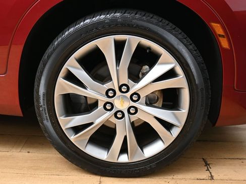 Used 2019 Chevrolet Blazer Premier w/ Sun and Wheels Package FWD image 14