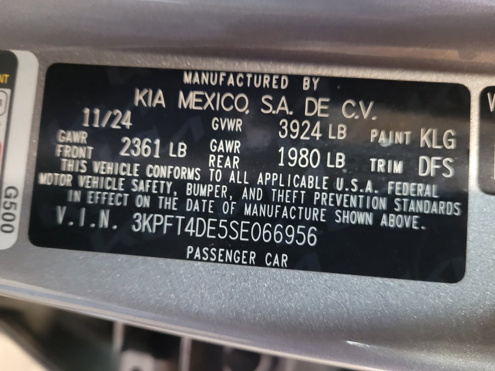 Used 2025 Kia K4 FWD image 33