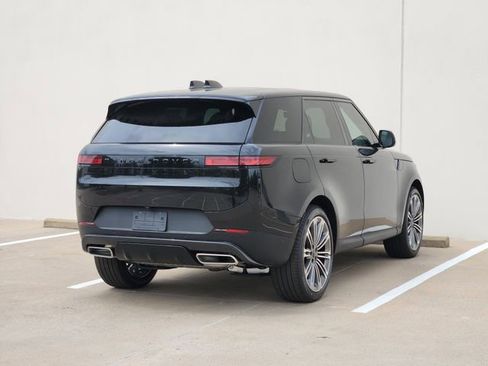 New 2026 Land Rover Range Rover Sport SE image 4