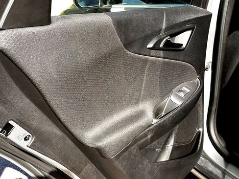 Used 2024 Chevrolet Malibu LT image 26