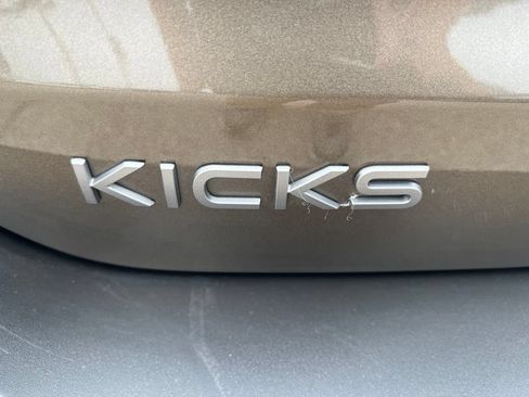 Certified 2025 Nissan Kicks SR AWD/4WD image 33
