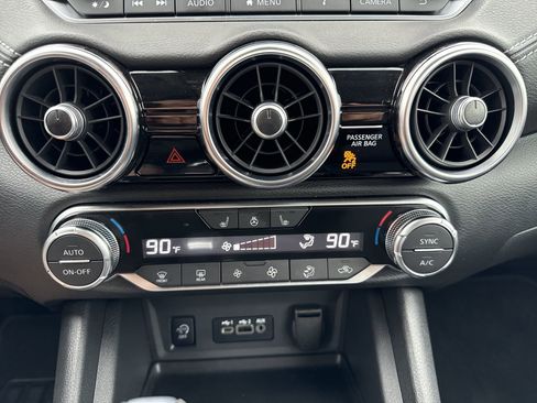 Used 2025 Nissan Sentra SV w/ All-Weather Package image 16