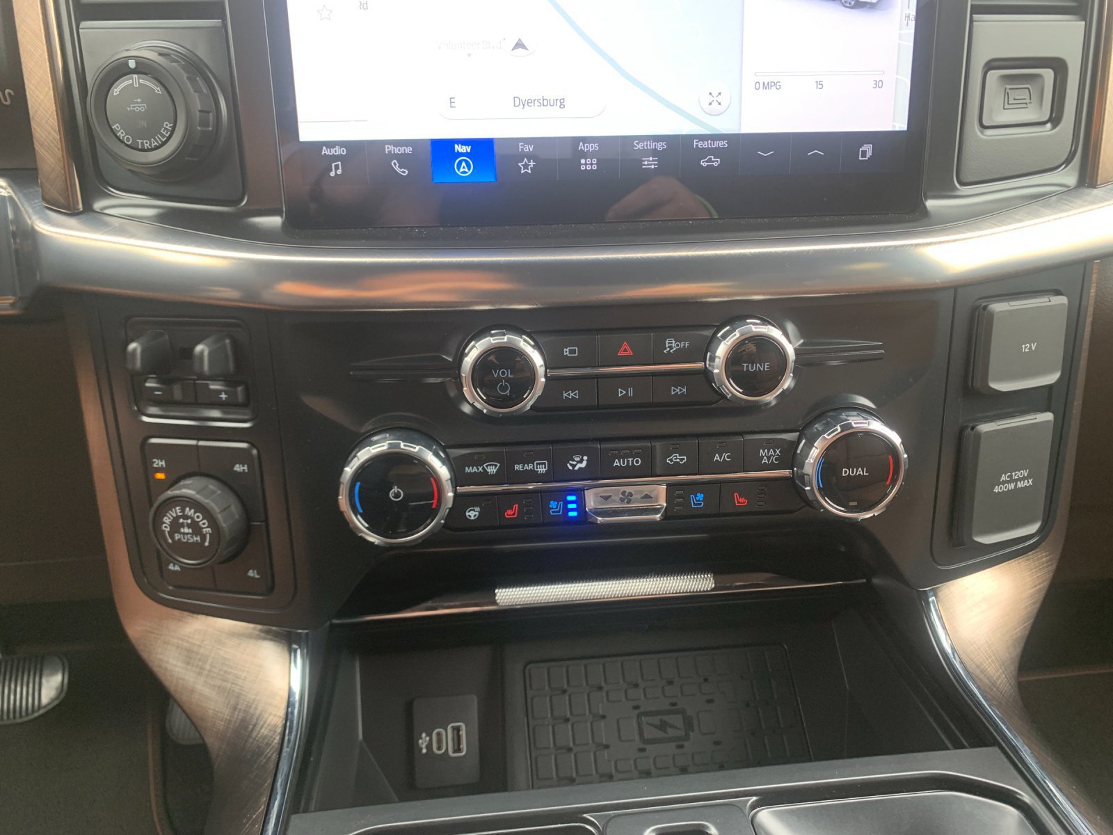 New 2026 Ford F150 King Ranch w/ Equipment Group 601A High AWD/4WD image 22