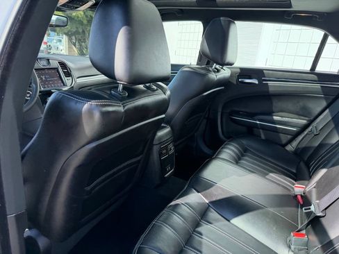 Used 2023 Chrysler 300 S RWD image 15