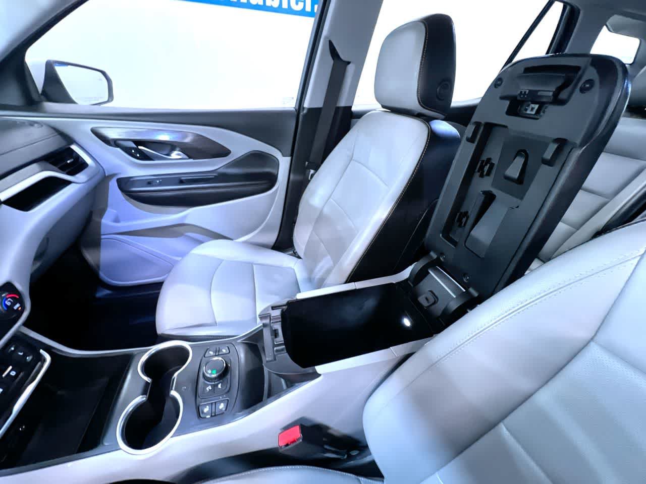 Used 2021 GMC Terrain SLT w/ LPO, Floor Liner Package FWD image 30