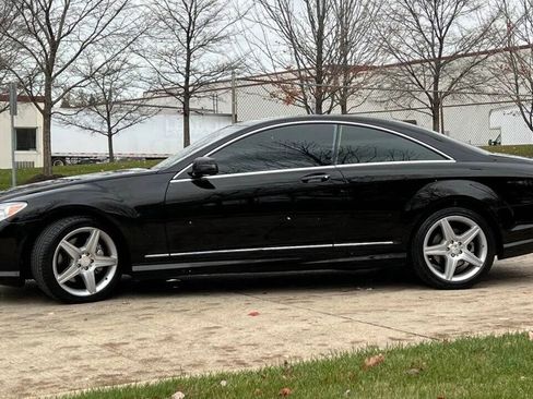 Used 2010 Mercedes-Benz CL 550 4MATIC image 4
