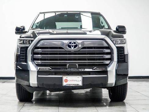 Used 2024 Toyota Tundra Limited AWD/4WD image 7