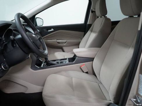 Certified 2018 Ford Escape SE w/ SE Sync 3 Package FWD image 14