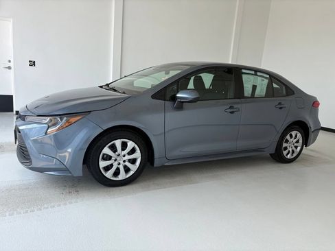 Used 2024 Toyota Corolla LE FWD image 14