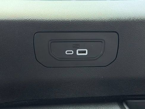 Used 2023 Jeep Grand Cherokee L Laredo AWD/4WD image 24