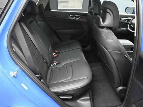 New 2026 Kia Sportage SX FWD image 38