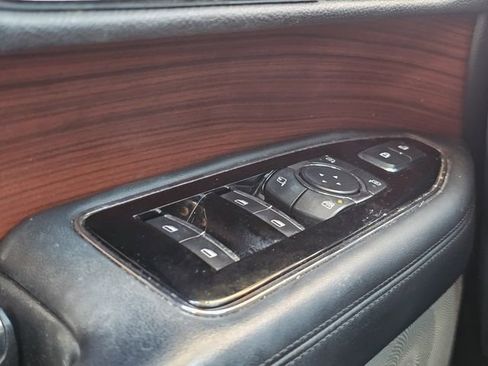 Used 2021 Lincoln Navigator Reserve w/ Luxury Package image 13