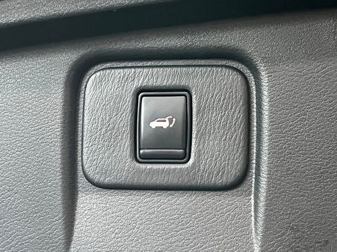 Used 2022 Nissan Murano Platinum w/ Cargo Package AWD/4WD image 11