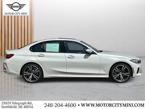 Used 2023 BMW 330i xDrive Sedan w/ Premium Package AWD/4WD image 2