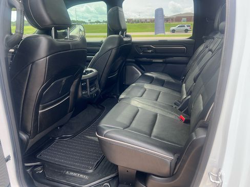 Used 2019 RAM 1500 Limited AWD/4WD image 19