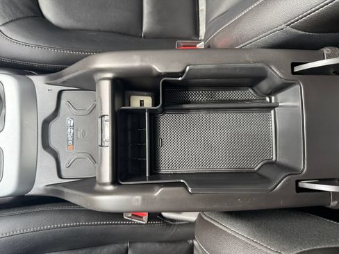 Used 2018 Chevrolet Colorado ZR2 AWD/4WD image 38