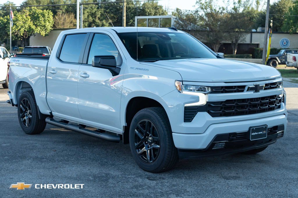 New 2026 Chevrolet Silverado 1500 RST AWD/4WD image 3
