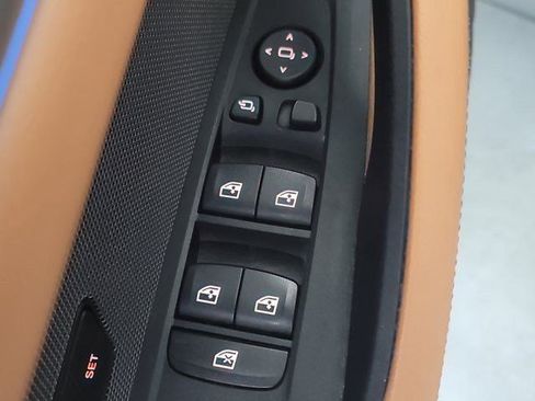 Used 2022 BMW i4 M50 w/ Premium Package image 10