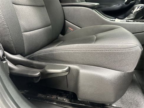 Used 2021 Chevrolet Malibu LS image 26