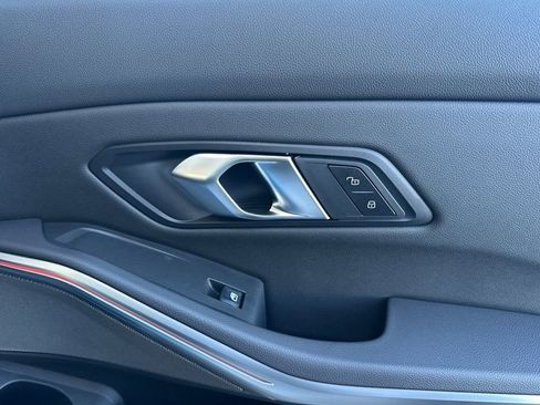 New 2026 BMW 330i Sedan w/ M Sport Package RWD image 18