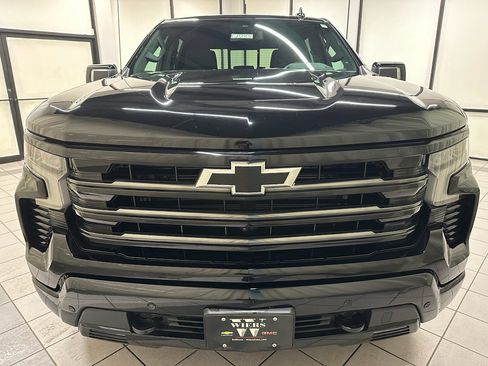 Certified 2026 Chevrolet Silverado 1500 High Country w/ Midnight Edition image 16