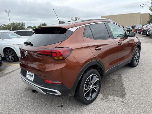 Used 2021 Buick Encore GX Select AWD/4WD image 4