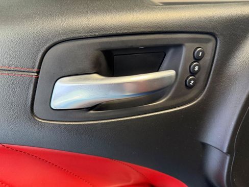 Used 2019 Dodge Charger Scat Pack w/ Technology Group RWD image 13