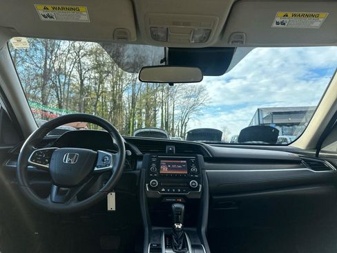 Used 2019 Honda Civic LX image 9