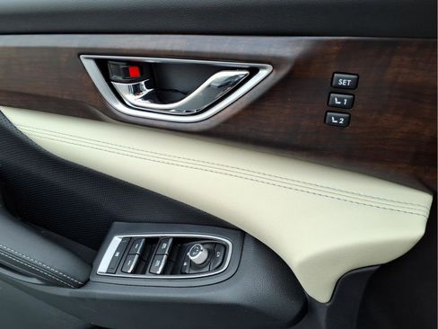 Used 2022 Subaru Ascent Touring w/ Popular Package #2A image 25