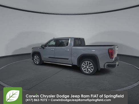 Used 2025 GMC Sierra 1500 Denali w/ Denali Reserve Package AWD/4WD image 10