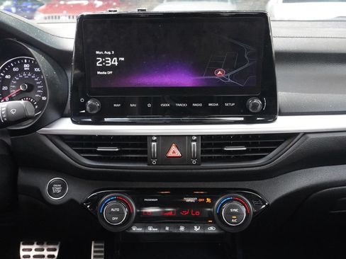 Used 2023 Kia Forte GT-Line FWD image 42