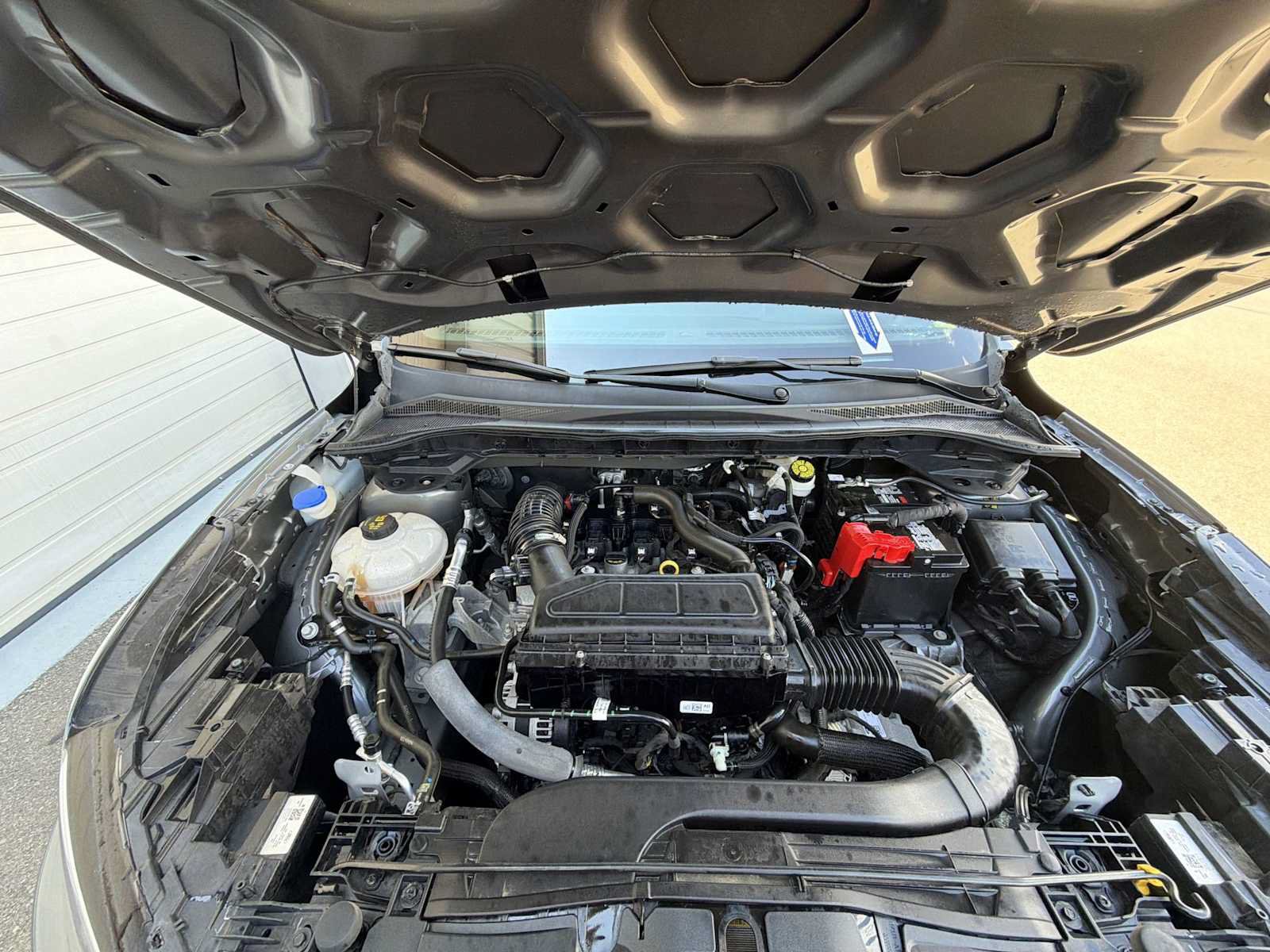 Used 2024 Ford Escape ST-Line w/ Tech Pack #1 AWD/4WD image 17