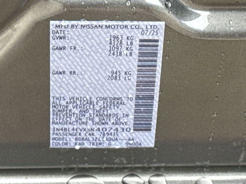 New 2025 Nissan Altima 2.5 SL image 18